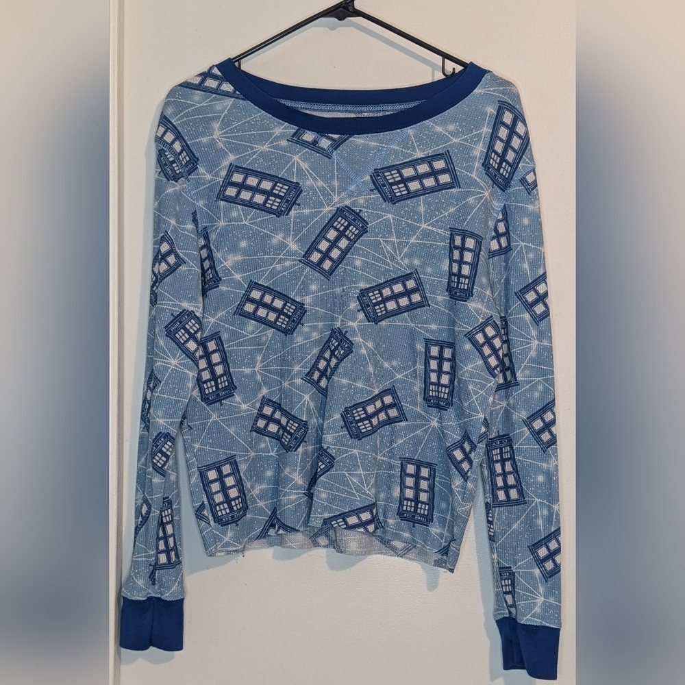 Doctor Who Long Sleeve Thermal Sleep Shirt with TARDIS Print